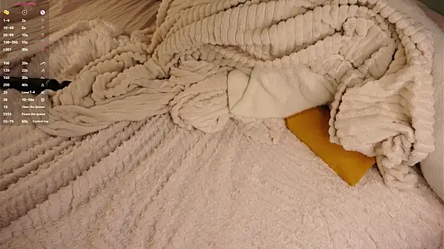 Chat +18 de ShantellAngulo ao vivo