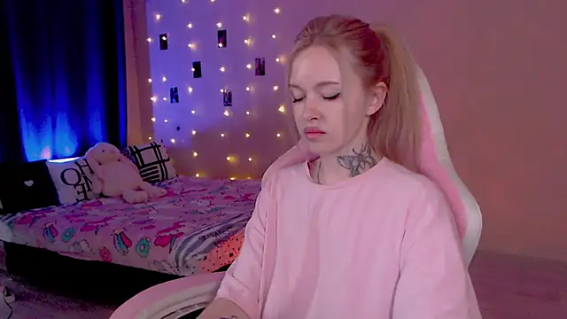XXX chat uživo modela Naughty_Mable