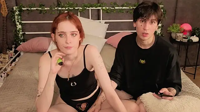 Danny_loves_Mary live XXX chat