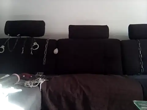 Dev-BiSklave live XXX chat
