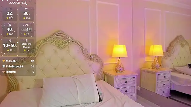 NatashaMiiller Adlı Modelin Canlı XXX Sohbeti