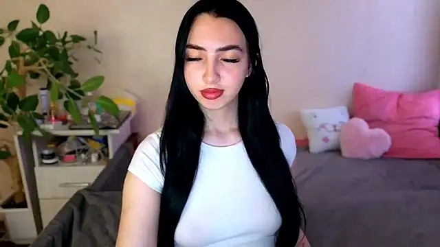 WildKittenX_ Chat XXX live