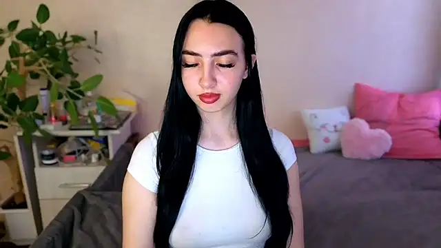 WildKittenX_'s Live XXX Chat