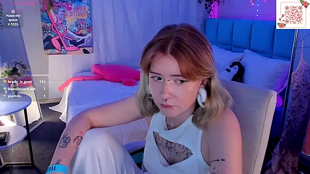 Chat XXX en directo de Elira_Vane