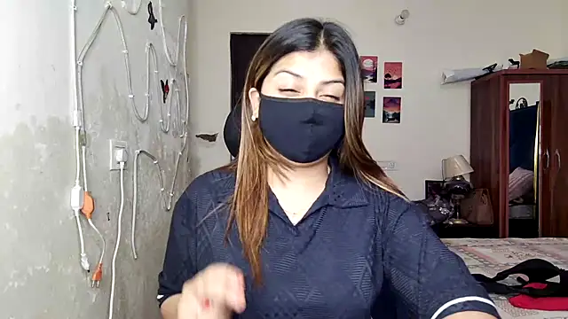 Hot-Shivangi live XXX chat