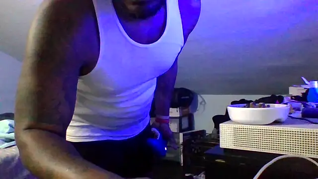 XXX chat uživo modela ReeferMadness59