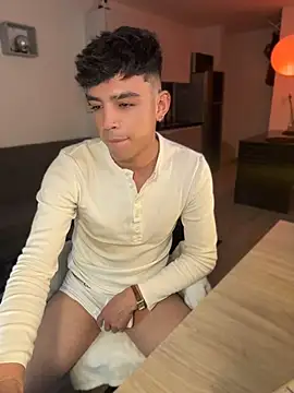 Chatroom XXX en direct de aronnhidden
