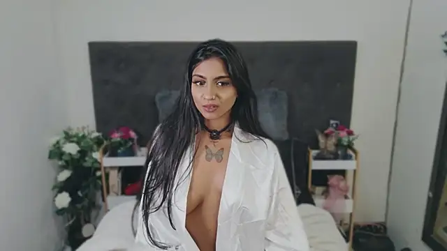 Delilah_Blazee's Live XXX Chat