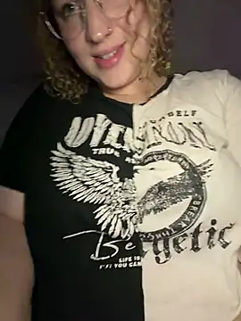 EmmieRae's Live XXX Chat