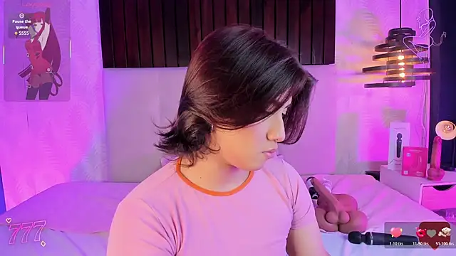 Chatroom XXX en direct de Creamy_Angelo