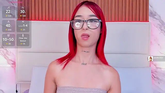 _bella_rossee_'s Live XXX Chat