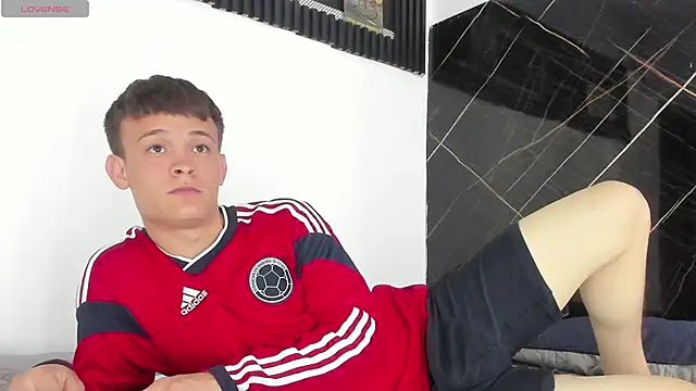 Chat +18 de Robinlion91 ao vivo