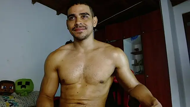 Kent_Rodriguez লাইভ XXX চ্যাট