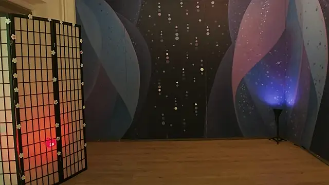 Intruderrorry 现场XXX聊天