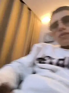 Thiagoo_Vega Adlı Modelin Web Kamerası Şovu
