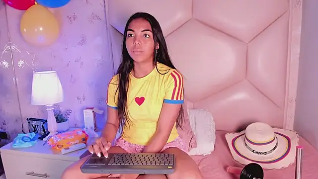Živý XXX chat Nasly_Moore