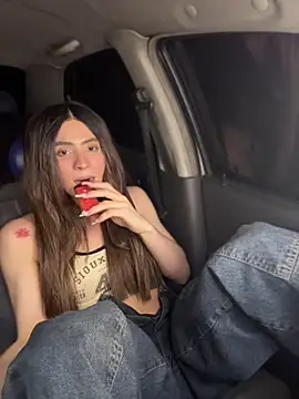 XXX chat uživo modela Lottus_fire