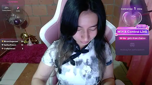 Maggie_Fox3 XXX чат на живо