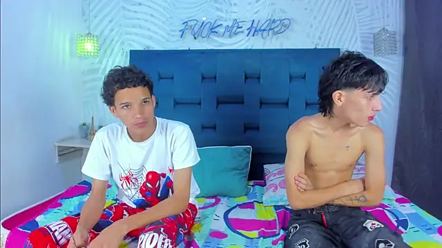 Only3Trio – webcam-show