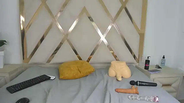 mitch_asm Adlı Modelin Canlı XXX Sohbeti
