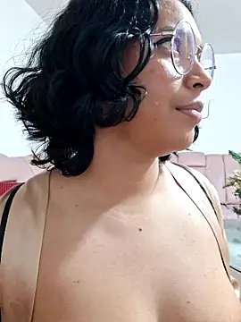Emmaa_Lexx 现场XXX聊天