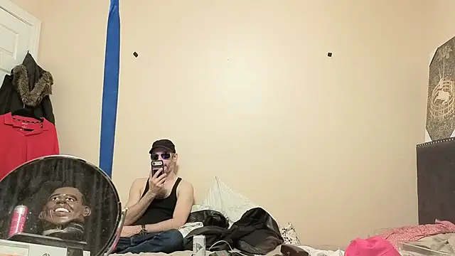 hailzeffn Show in webcam