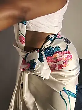 دردشة DIRTYSECRET_QUEEN_07 الجنسية المباشرة