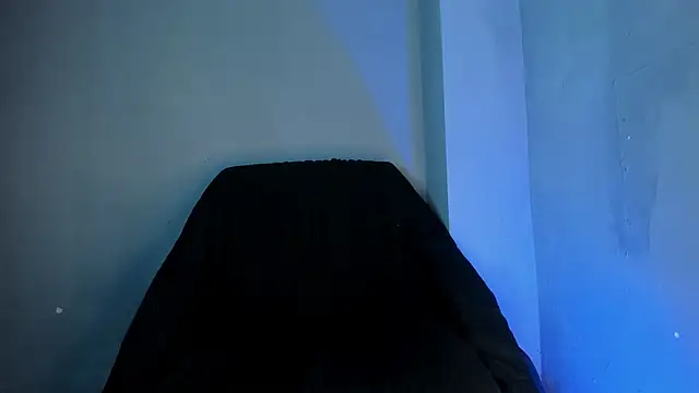 Travisttanner28 XXX чат на живо