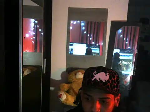 Andy_Belarm's Live XXX Chat