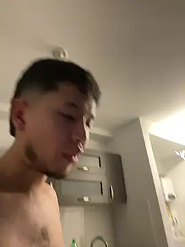 Julian_victoriacollins live XXX chat