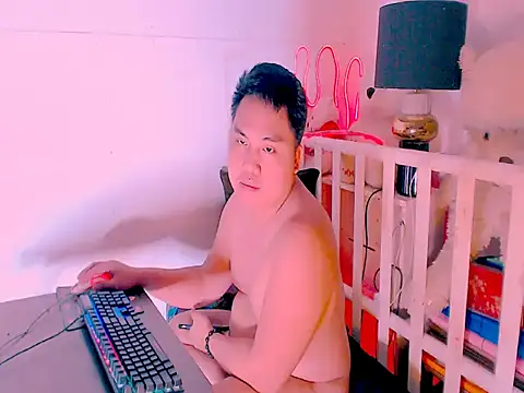 Hardking_69 Adlı Modelin Canlı XXX Sohbeti
