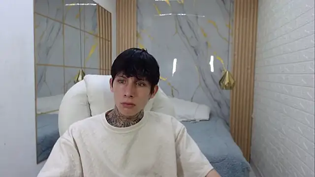 Živý XXX chat Cry_thereal