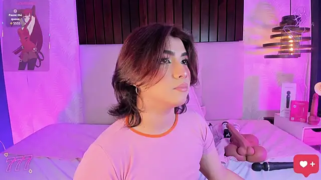 Chatroom XXX en direct de Creamy_Angelo