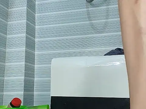 Lauda-aa Chat XXX in diretta