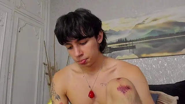 Tyler_durten live XXX chat