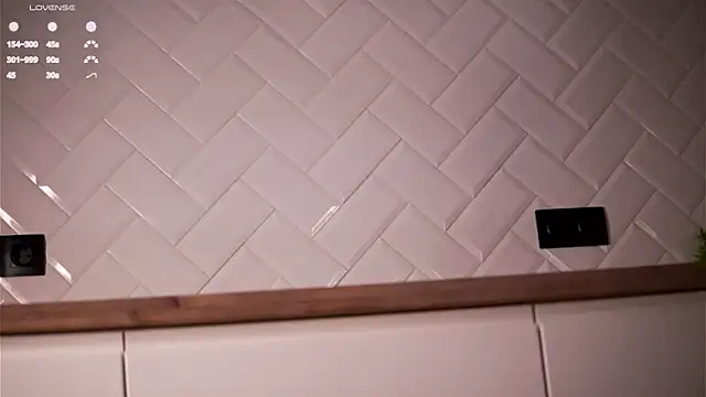 KnittedGoo Chat XXX live