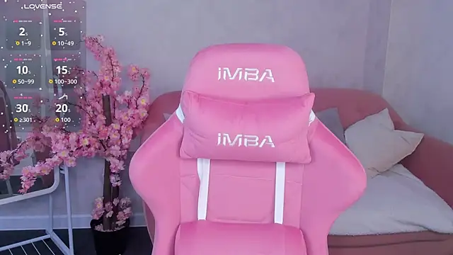 Chat XXX en directo de Miaa_Hill