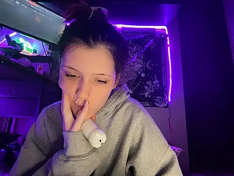Lilactease Chat XXX in diretta