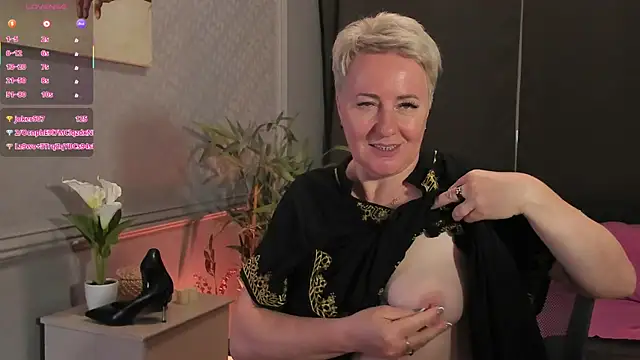 Chat XXX en directo de Nika_Smit