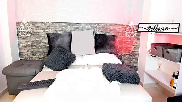 Chat +18 de apolorusso ao vivo