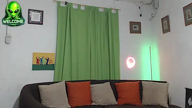 alpha_zom – Naživo XXX chat