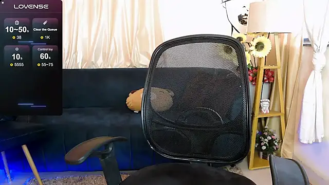 Sundari_apsara Chat XXX in diretta