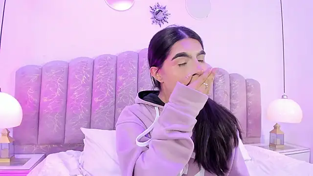 XXX chat uživo modela Channel_sofia