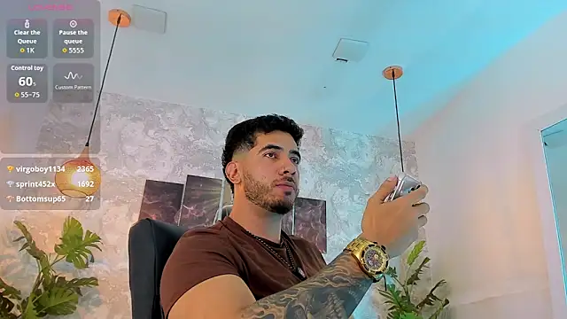 Nate_franco Adlı Modelin Canlı XXX Sohbeti
