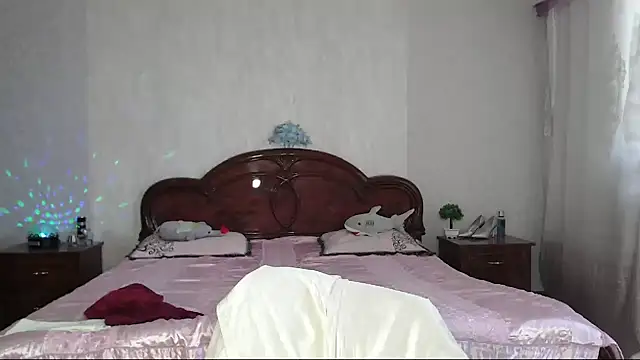 Batari's Live XXX Chat