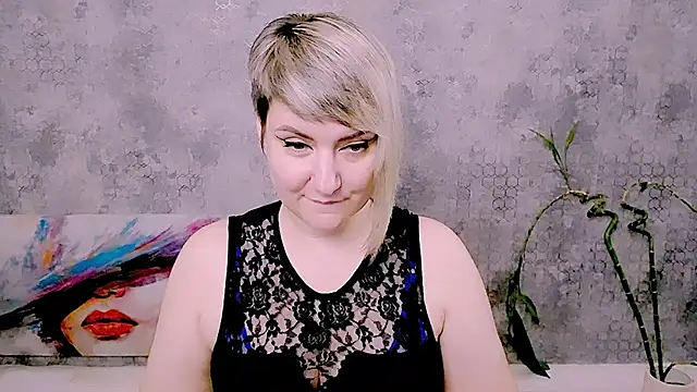 Živý XXX chat Djullia