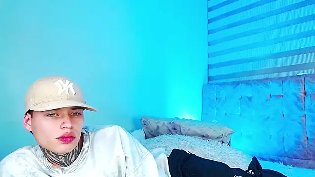 Онлайн чат XXX _justinmoon2