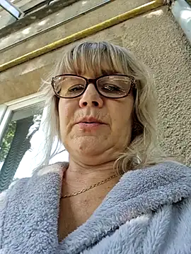 gentleblonde Adlı Modelin Canlı XXX Sohbeti