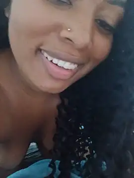 Chatroom XXX en direct de Rubi1010
