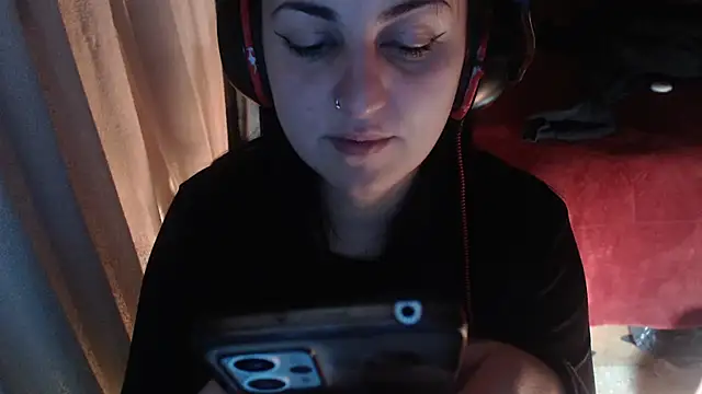 צ'אט XXX בשידור חי של lady_rolinga